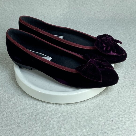 Mootsies Tootsies Flats Shoes Women’s Size 8D Red Velvet Slip~On Dress Flat - Picture 1 of 9
